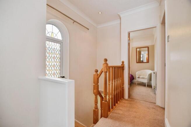 3 bed Semi-Detached for sale Image 10