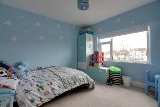Bedroom 2 (Double)