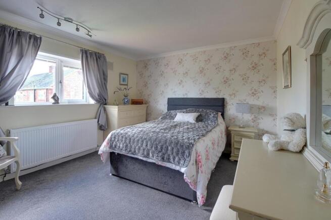 Bedroom 1 (Double)