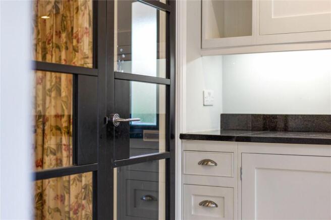 Crittle Doors