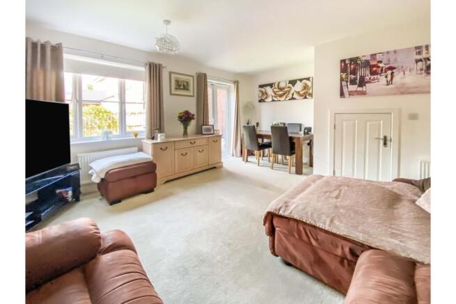 Living / Dining Room