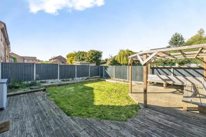 3 bed Detached for sale Image 4