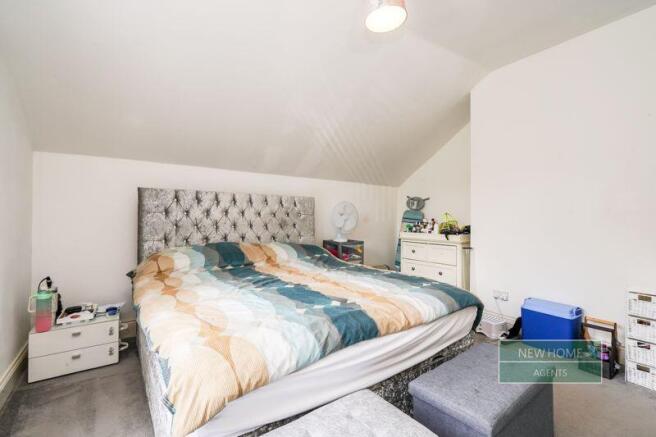 2 bed Semi-Detached for sale Image 11