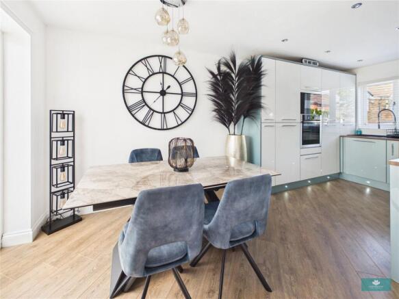 3 bed Detached for sale Image 9