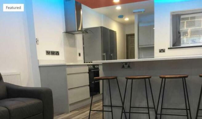 breakfast bar.jpg