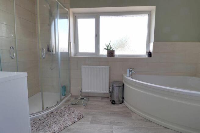 Bed One En-Suite 