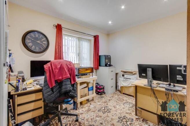3 bed Detached Bungalow for sale Image 6