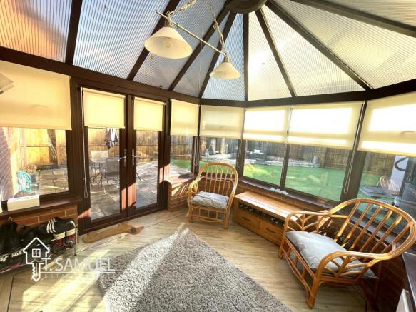 Conservatory 2.JPG