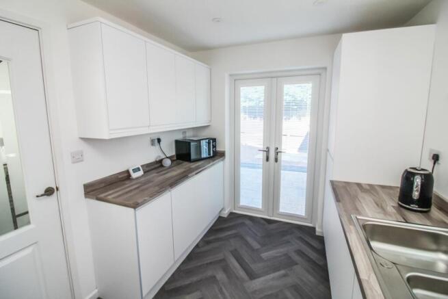 Kitchen pic 3