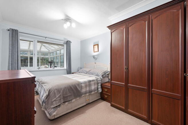 3 bed Semi-Detached Bungalow for sale Image 12