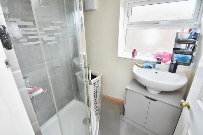 3 bed Semi-Detached for sale Image 11