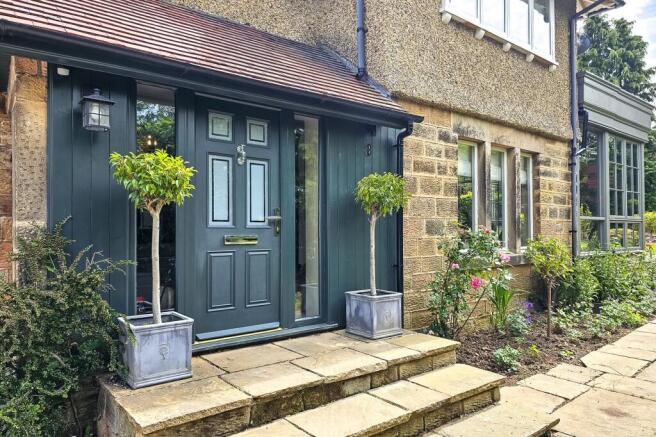 4 bed Detached for sale Image 6