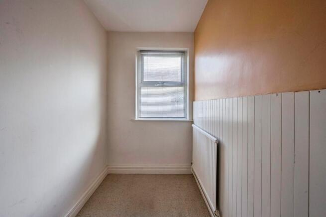 3 bed Terraced for sale Image 11