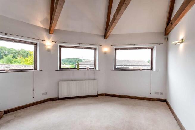 3 bed Barn Conversion for sale Image 6