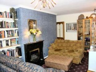 Chestnut Way Lounge