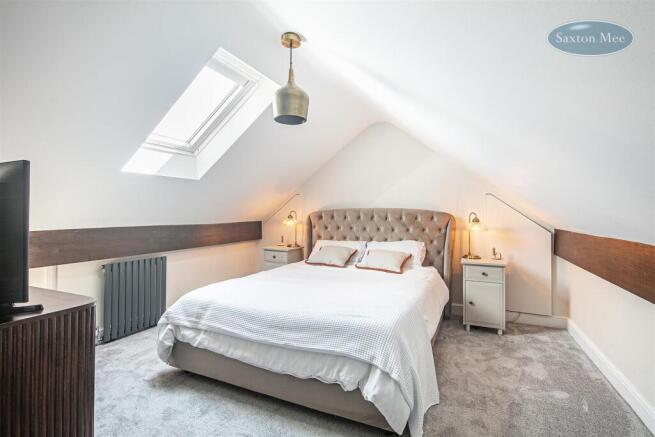 3 bed Terraced for sale Image 12