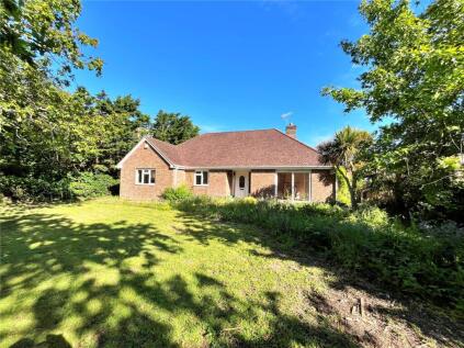 Elphinstone Road, Highcliffe, Christchurch, Dorset, BH23