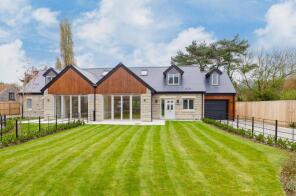 2, The Barns, Compton Street, Compton Dundon, Somerton TA11 6PS