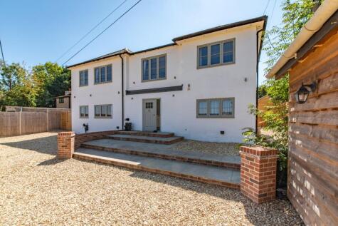 Ridings Farm, Goose Hill, Thatcham, Berkshire, RG19
