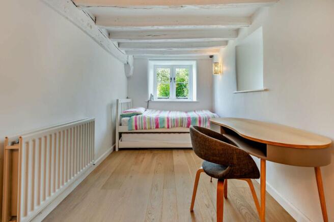 Bedroom/Study