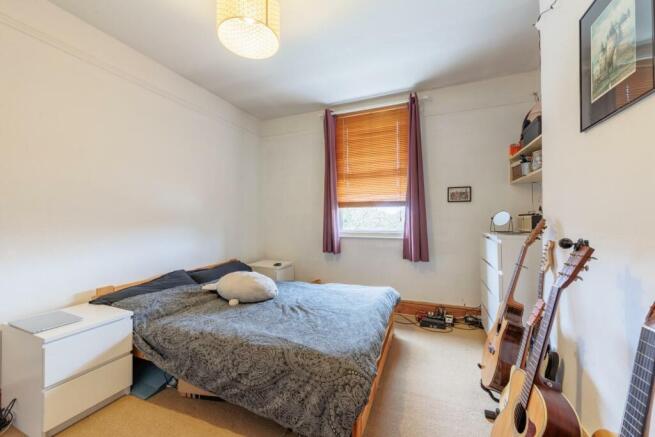 Another view of B/room 1