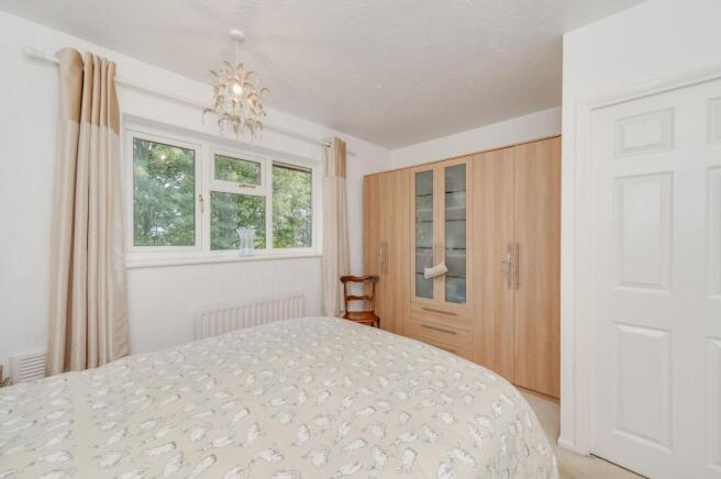 3 bed Detached Bungalow for sale Image 12