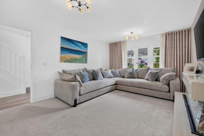160 Cumbrae Drive, Doonfoot, KA7 4GA photo 4