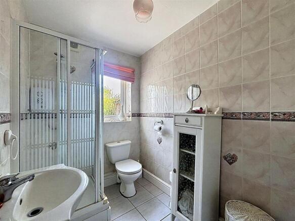 3 bed Detached for sale Image 12