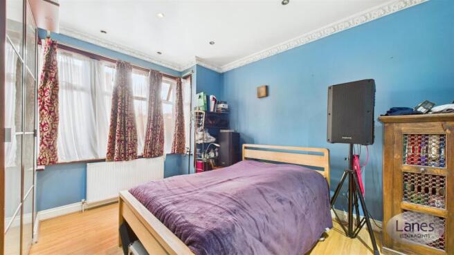 Ladbroke Road, Enfield photo 4