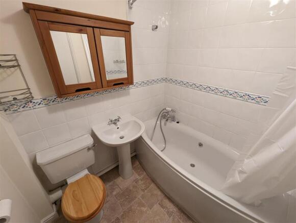 Main Bathroom