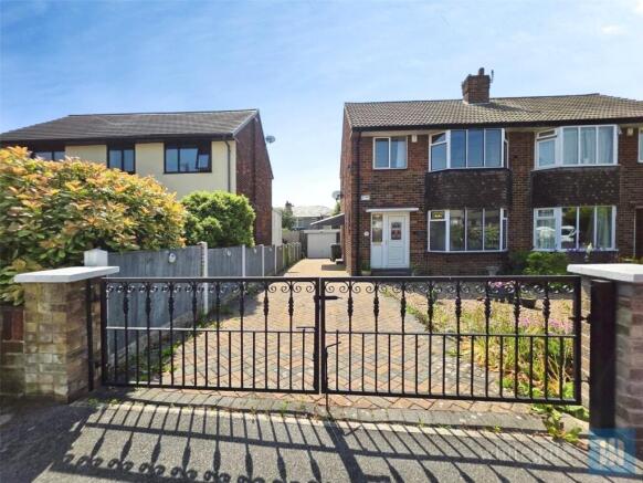 3 bed Semi-Detached to rent Image 3
