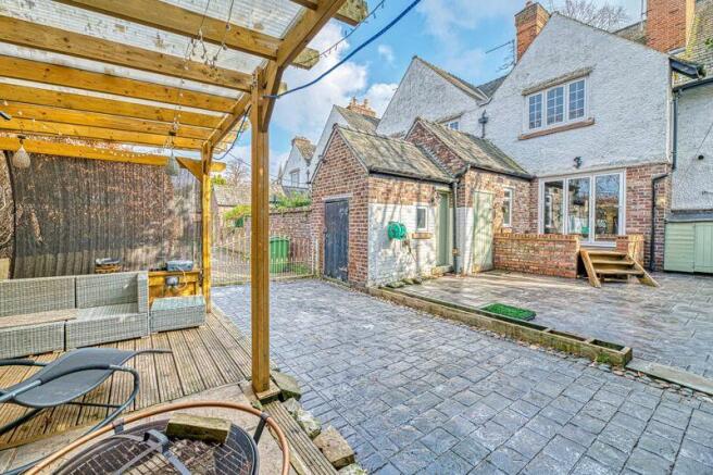 Courtyard Garden