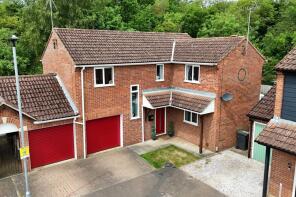 28, Livermore Green, Werrington, Peterborough PE4 5DG