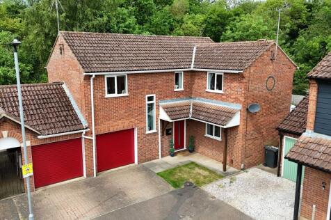 Livermore Green, Werrington, Peterborough, PE4