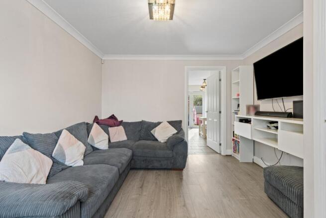 3 bed Link Detached House for sale Image 5