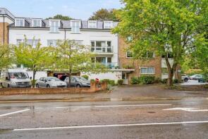 Flat 111, Brook Court, Watling Street, Radlett WD7 7JA