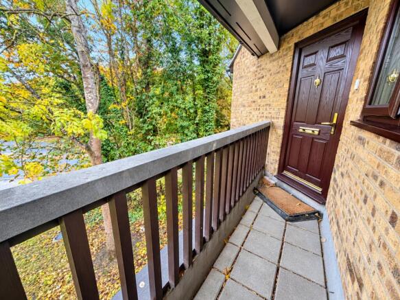Courtney Park Road, Langdon Hills, Basildon, Essex, SS16 photo 2