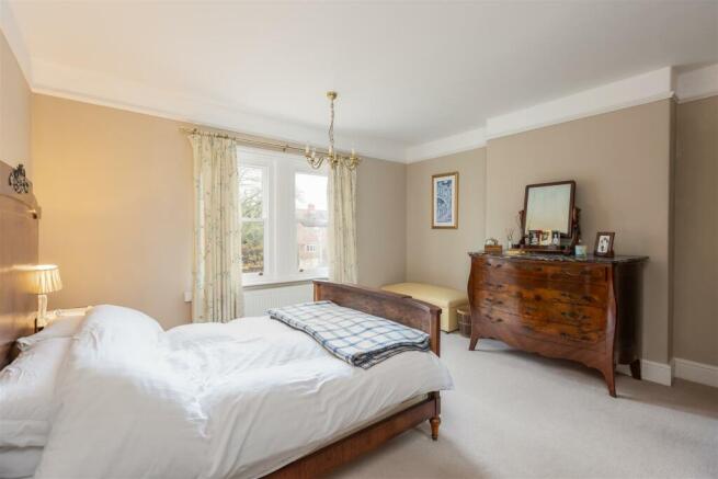 The Avenue 10 Bedroom 2-1.jpg
