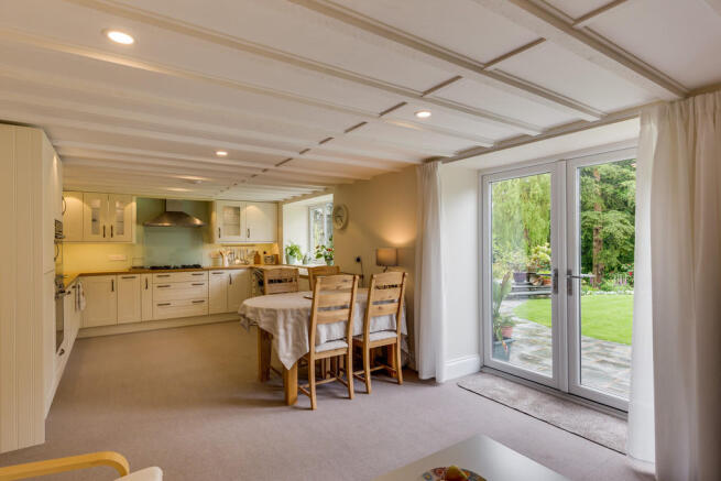 Kitchen/Family Di...