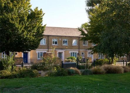 Abbott Road, London, E14