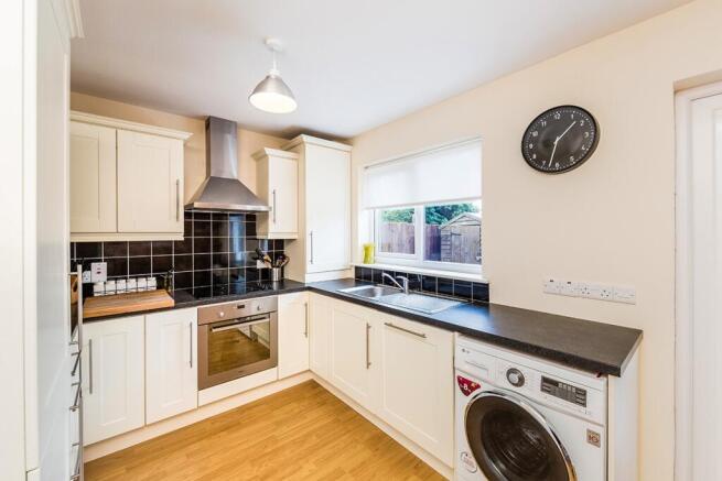 Kitchen / Dining Roo