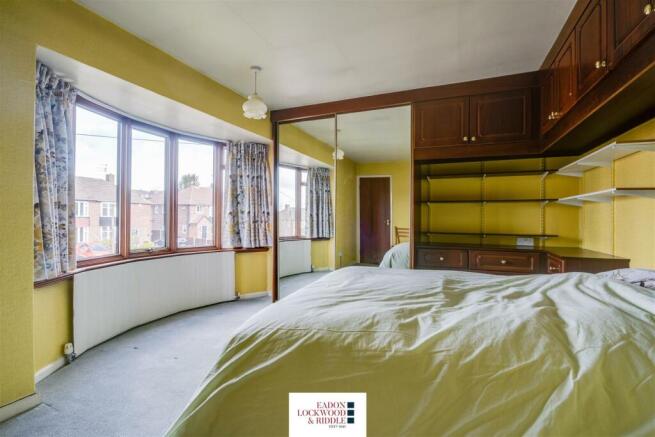 Bedroom 1-2.jpg