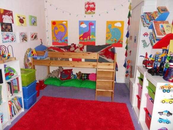 Photo 8