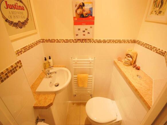 Cloakroom WC