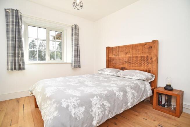 3 bed Not Specified for sale Image 11