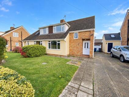 Wentworth Close, Farnham, Surrey, GU9