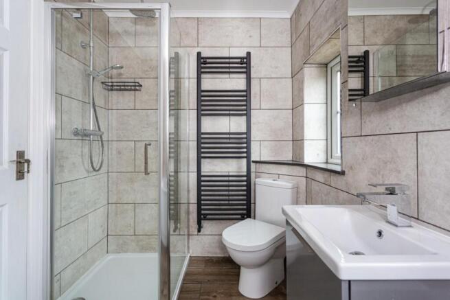 3 bed Terraced for sale Image 11