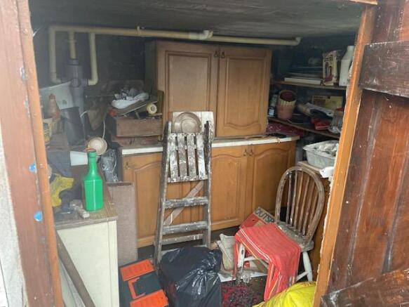 BASEMENT STORAGE/CWTCH