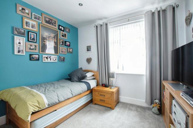 Photo 9