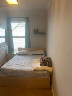 BEDROOM 2 (FRONT)